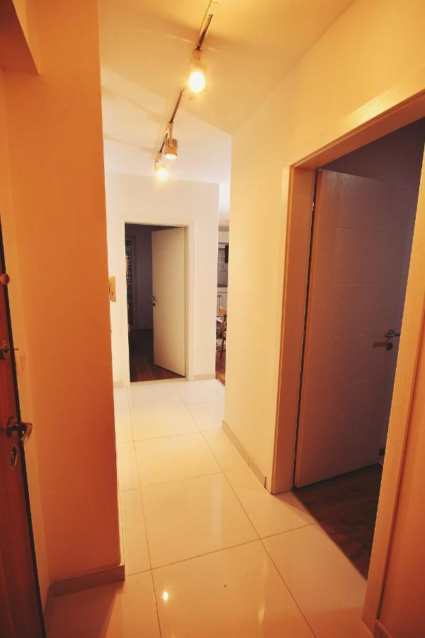 Skopje Apartments Near Central Bus Station Jk Apartments ภายนอก รูปภาพ